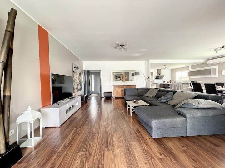 Photo 4 de L’Escale Loubésienne : Votre Refuge Estival aux Portes de Bordeaux 🌿